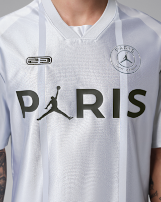 Paris Saint-Germain Men's Jersey. Nike.com